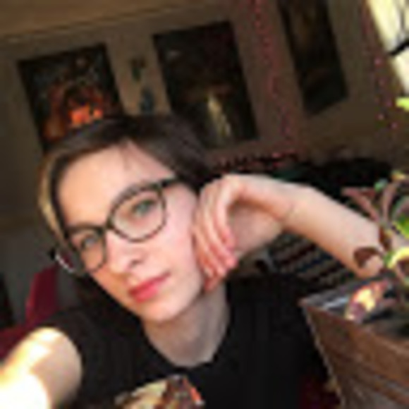 Meet your Posher, Phoebe - Picture 1 of 1